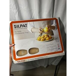 Silpat 16 Hole Madeleine Tray Non-Stick Silicone Baking Mold Made in France M50